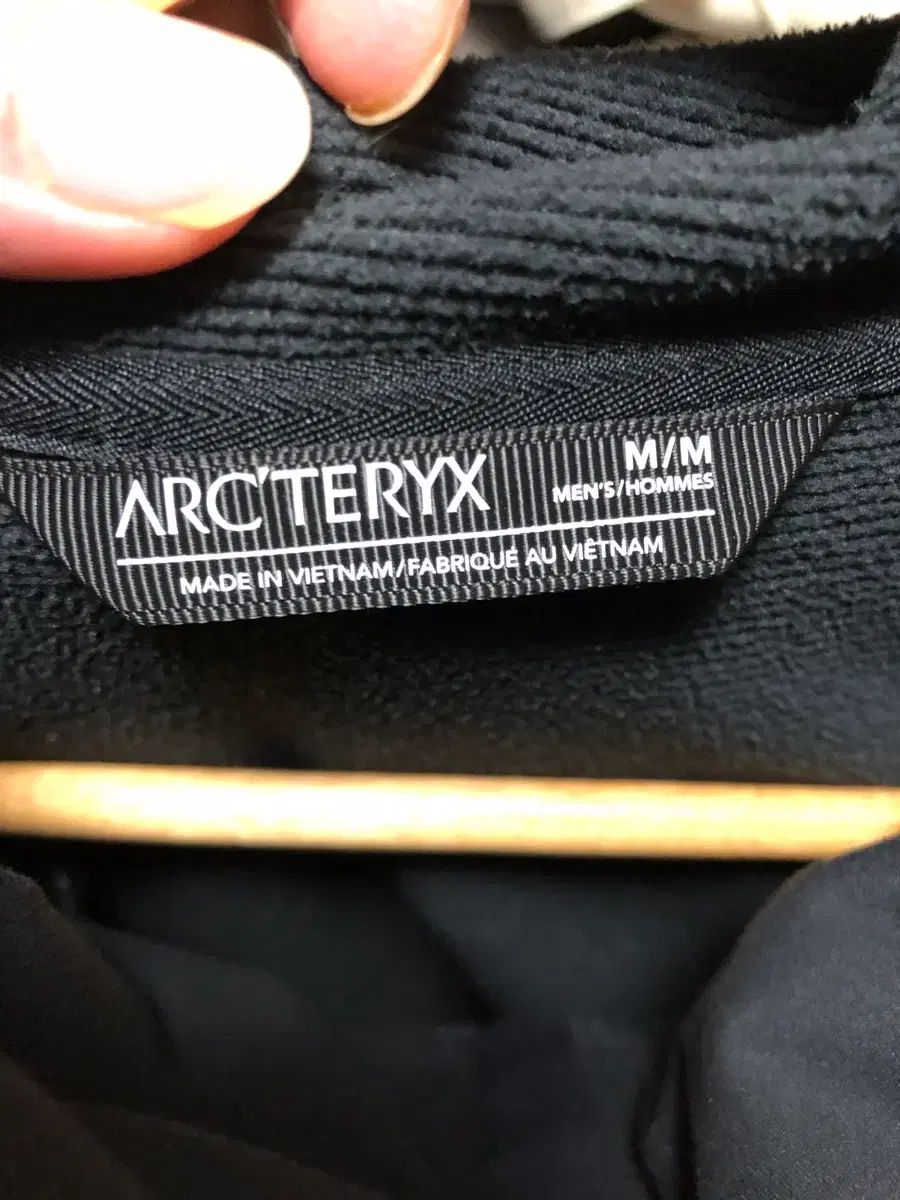 ARC TERYX アークテリクス GAMMA ガンマ MXフーディ ブラック M