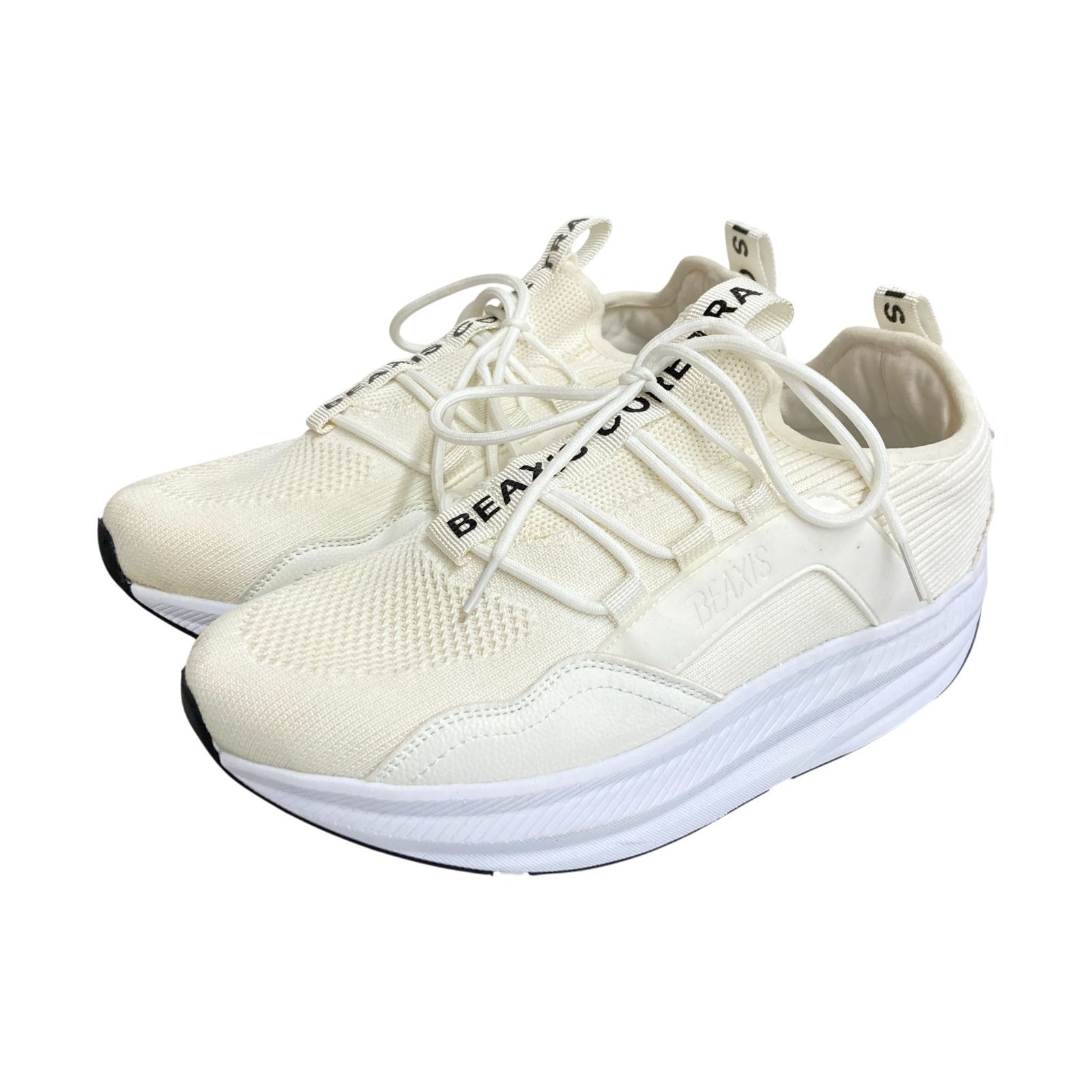 訳あり BEAXIS ビーアクシス ホワイト スニーカー 25.0~25.5cm - メルカリ