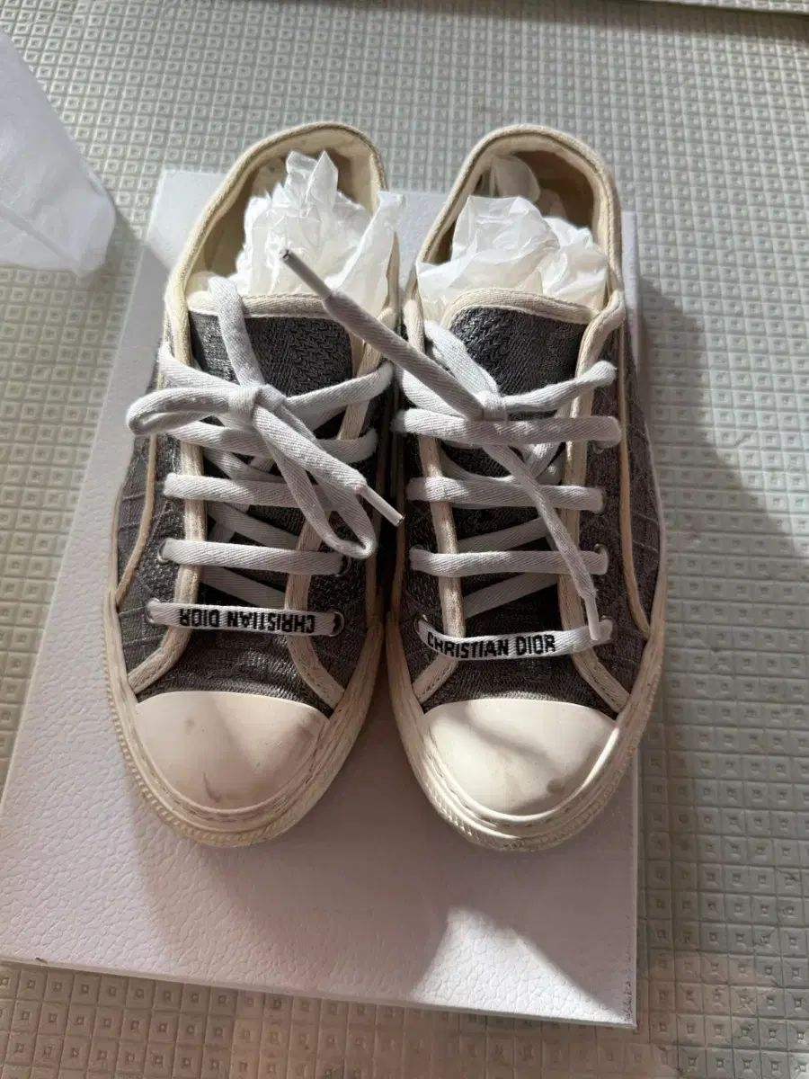 ディオール スニーカー 37 サイズ フルセット (正規品) - メルカリ