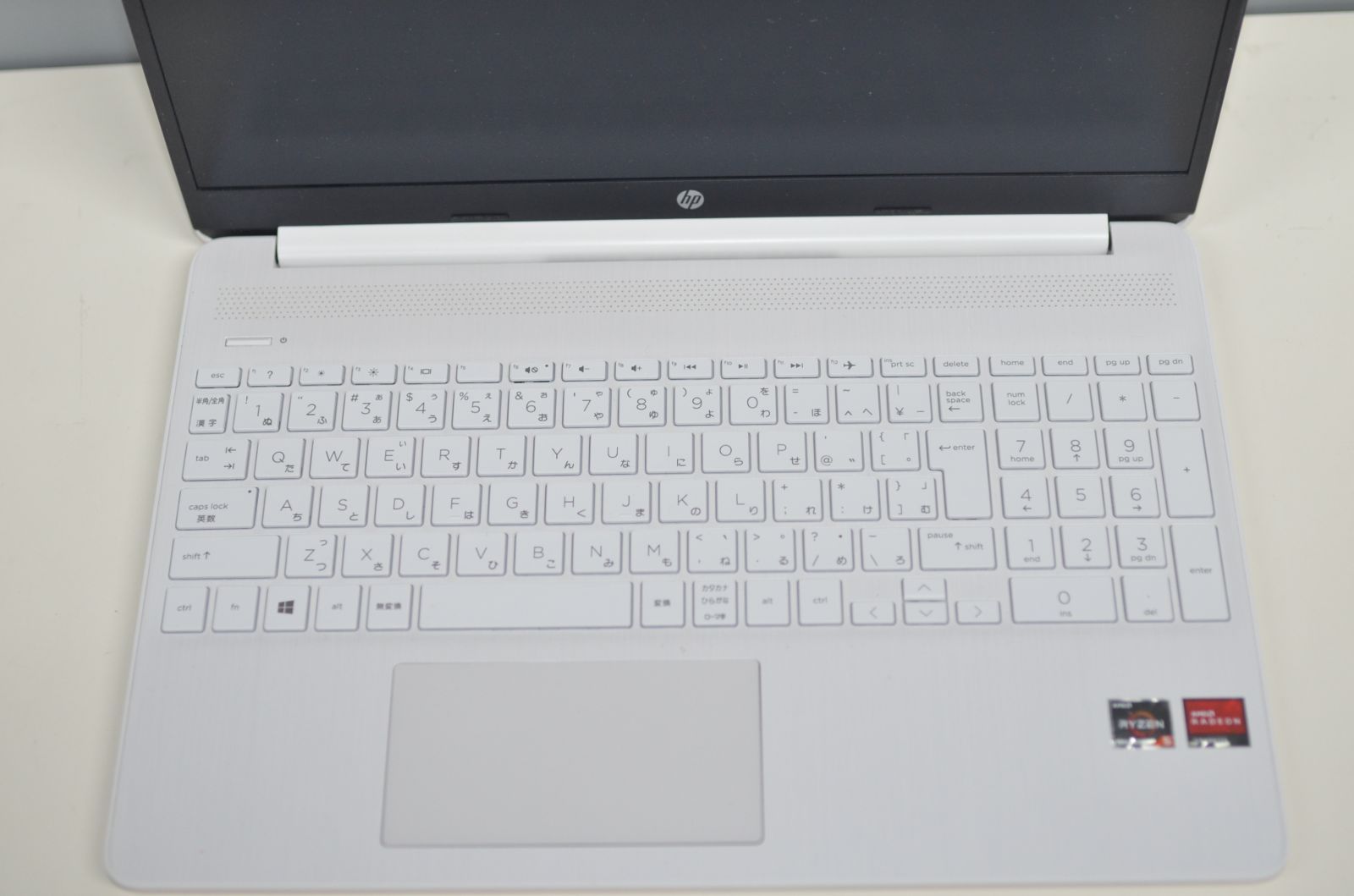 中古ノートパソコン HP Laptop 15s-eq1132AU Windows11+office 爆速