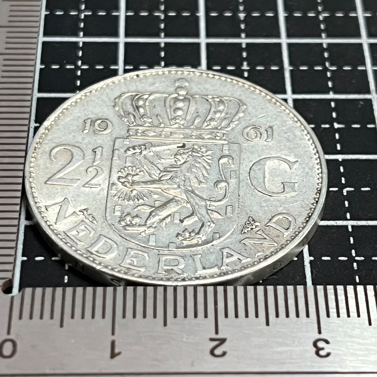 銀貨】1961年 オランダ 2 1/2ギルダー銀貨 ユリアナ女王／銀72％・約