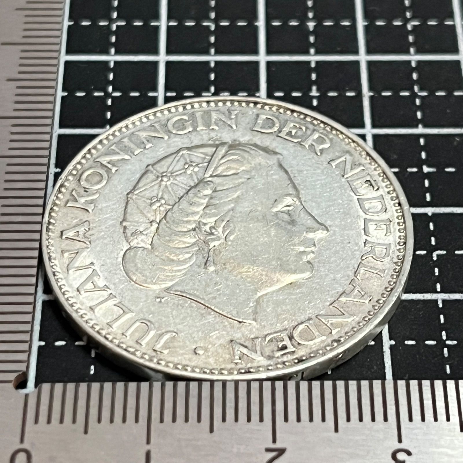 銀貨】1961年 オランダ 2 1/2ギルダー銀貨 ユリアナ女王／銀72％・約