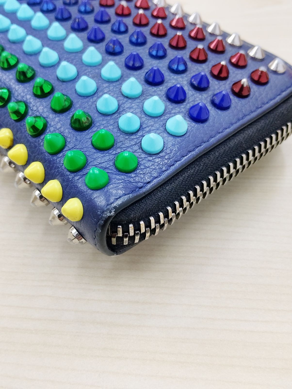 Christian Louboutin パネトーネ マルチカラー グラデーション 長財布