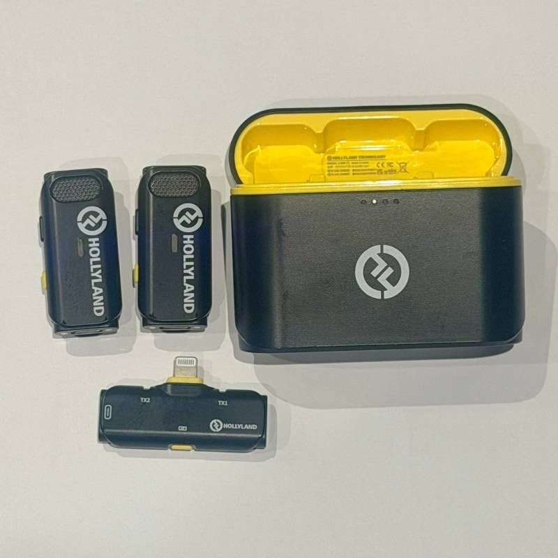 Hollyland LARK C1 ワイヤレスマイク iPhone用 送信機2台 レシーバー付