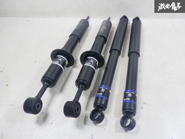 トヨタ 純正 GUN125 ハイラックス GRスポーツ サスペンション ショック