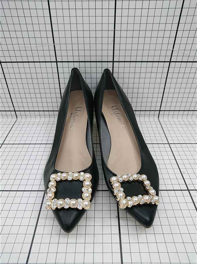 ◇ Θ アルテミス バイ ダイアナ Artemis by DIANA パールビジュー