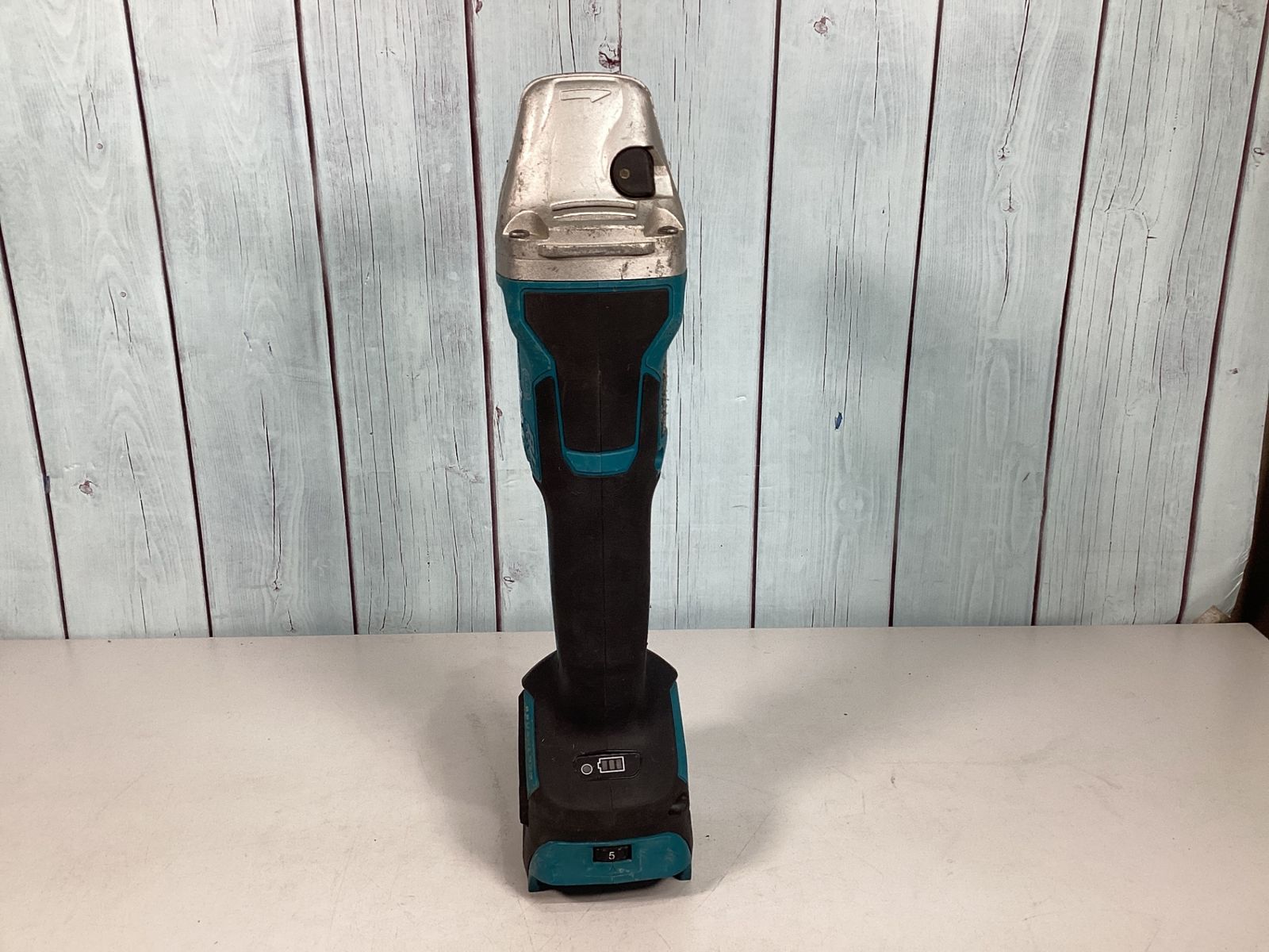  マキタ makita 125 mmコードレスディスクグラインダ GA 518 DZ グラインダー 研磨機