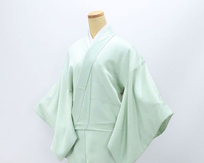 正絹　色留袖　お着物　一つ紋付 お値下げしました‼️ご購入者❣️ 色留袖 正絹 金彩友禅 和田光正作 身丈164cm 裄丈66.5cm 丸に三つ柏 一