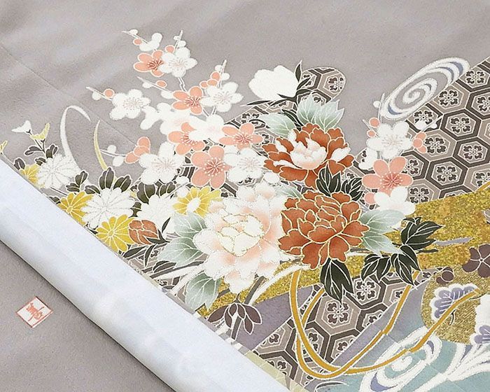 色留袖 未使用 正絹 吉祥 四季花 身丈165.5cm 裄丈67cm 紋なし 未着用