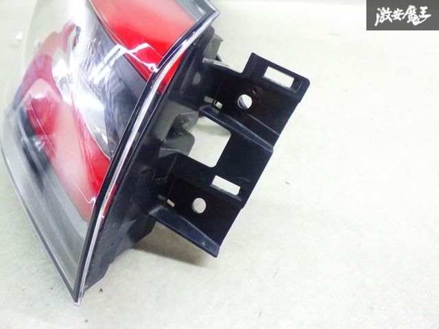 点灯OK！】トヨタ純正 ARS220 GWS224 クラウン 前期 LED テール