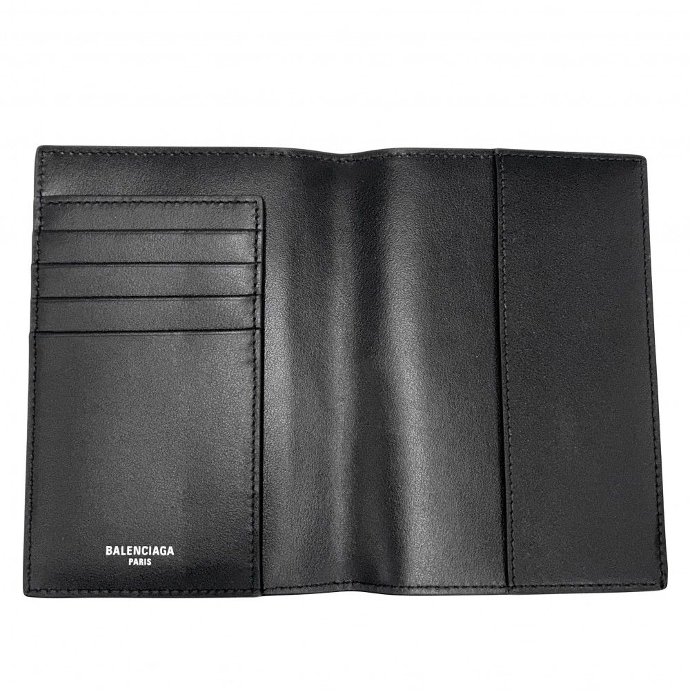 大売出し】 バレンシアガ パスポートケース ユニセックス ロゴプリント