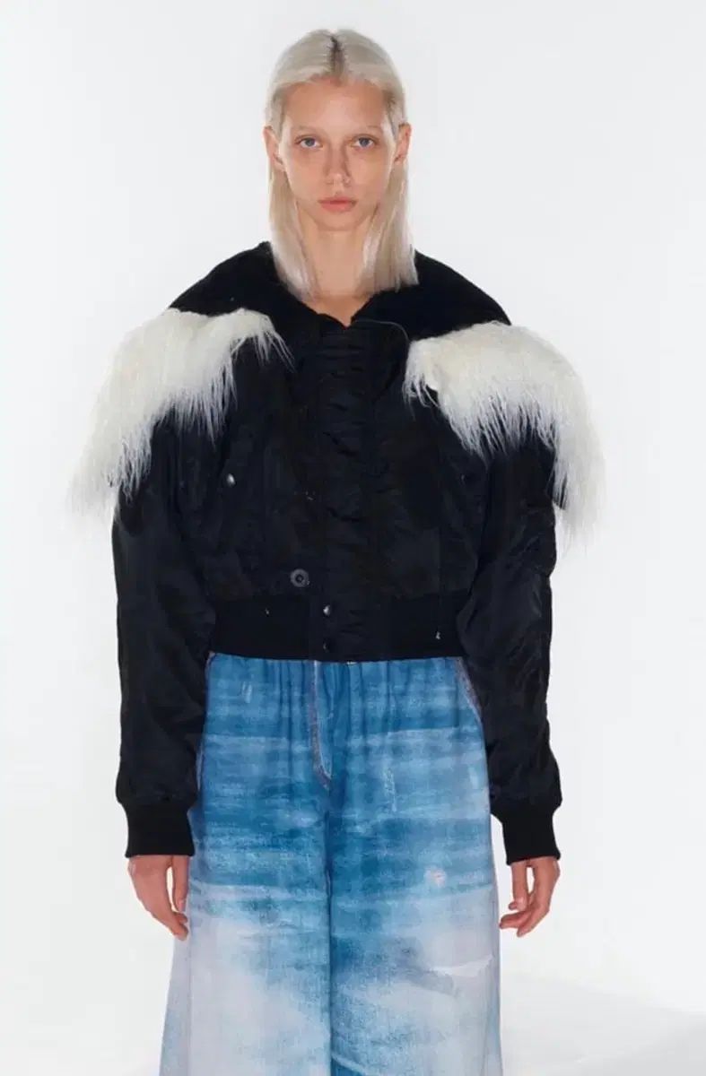 オープンワイワイ faux fur zipper hood ma-1 - メルカリ