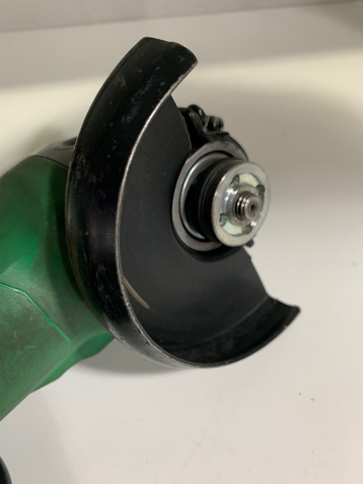 ディスクグラインダ