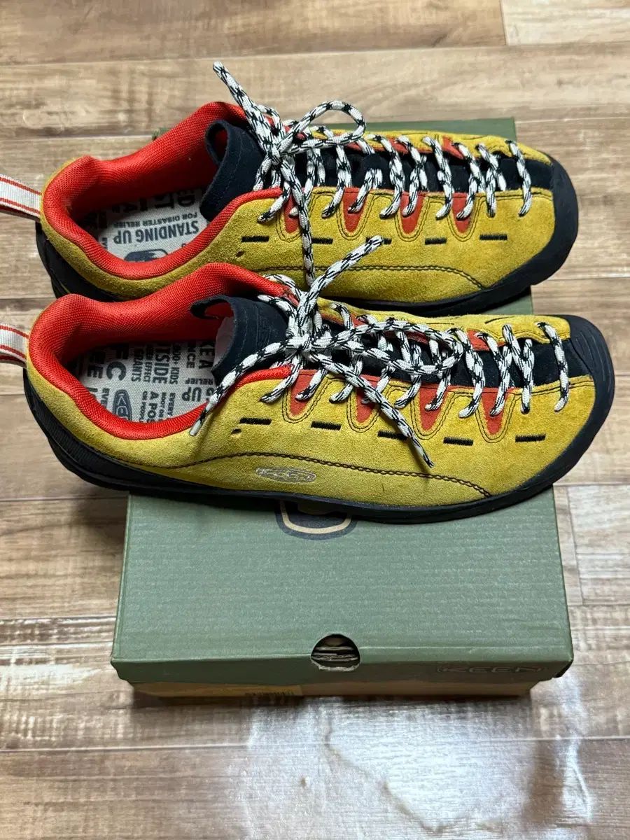 キーン ジャスパー スニーカー グリーン サルファー オレンジ 290