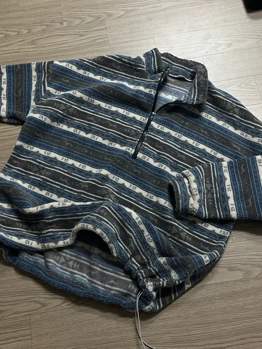 □展示品 灰皿 手堤黒檀 和室 お茶室 日本間 料亭 旅館 展示品 灰皿 手