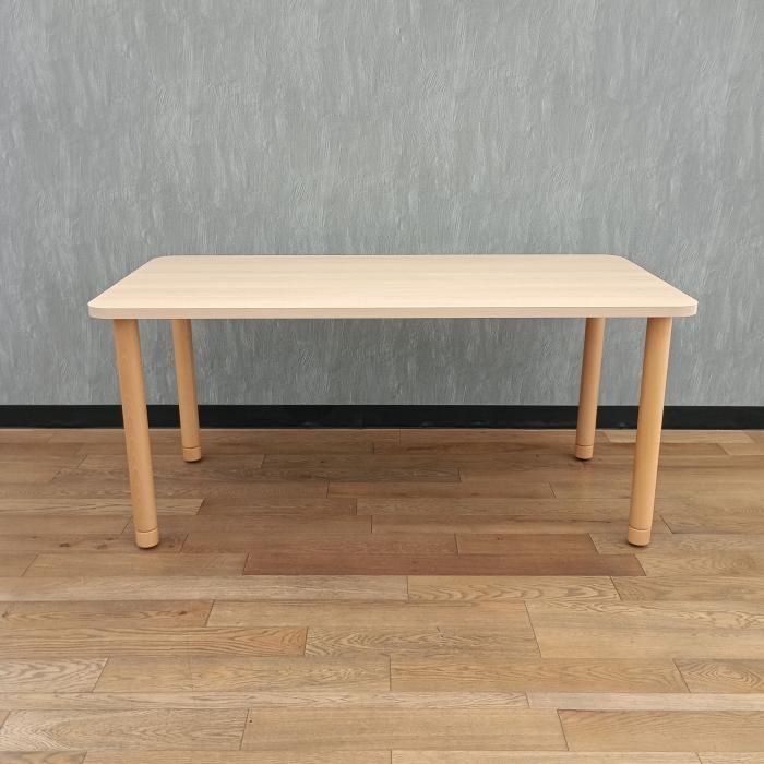 オカムラ 会議用テーブル 天板ナチュラル 脚部オーク ミーティングテーブル オフィス デスク 机 つくえ 工具なし