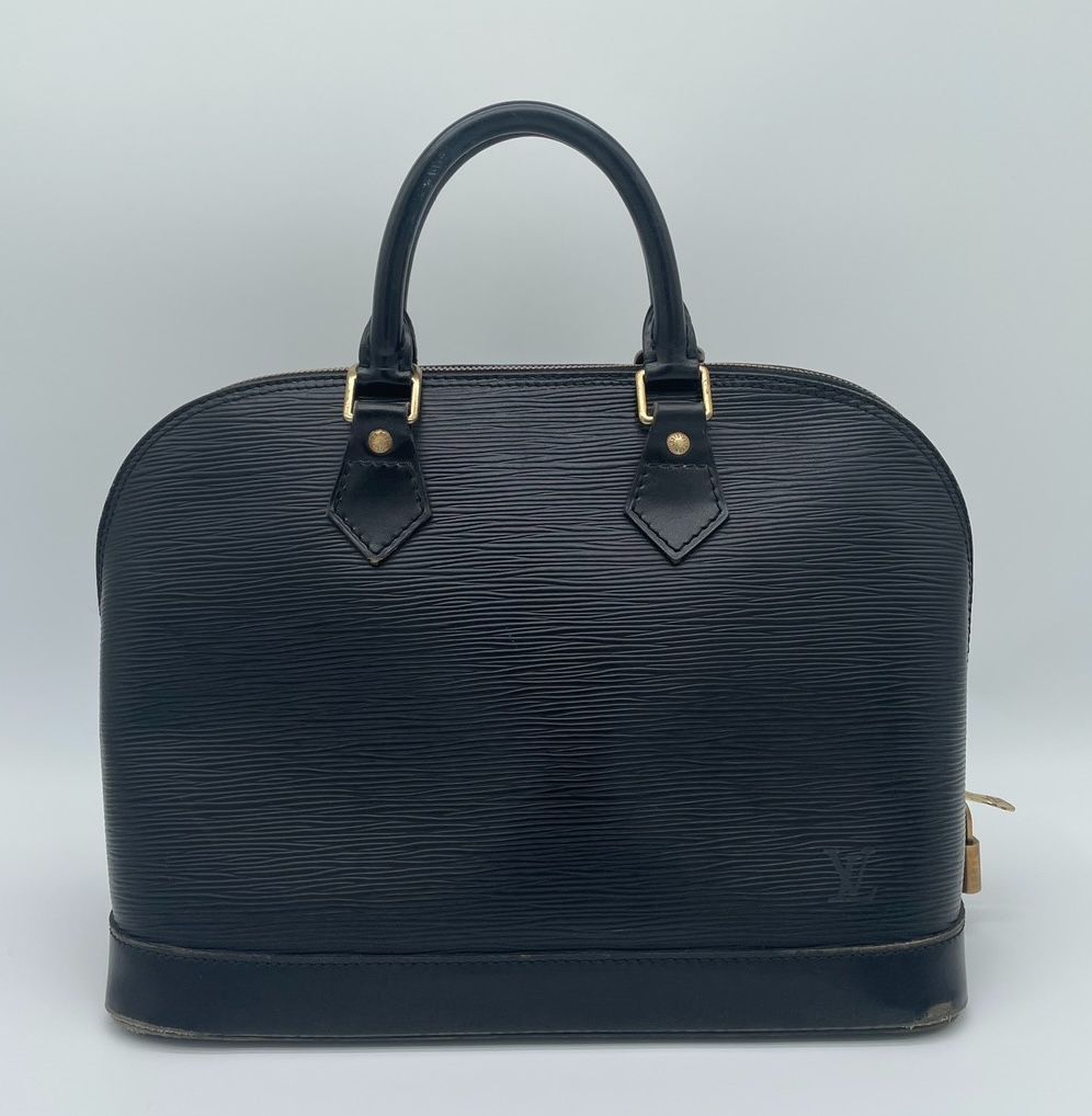 Louis Vuitton ルイヴィトン アルマPM ブラック ノワール 黒