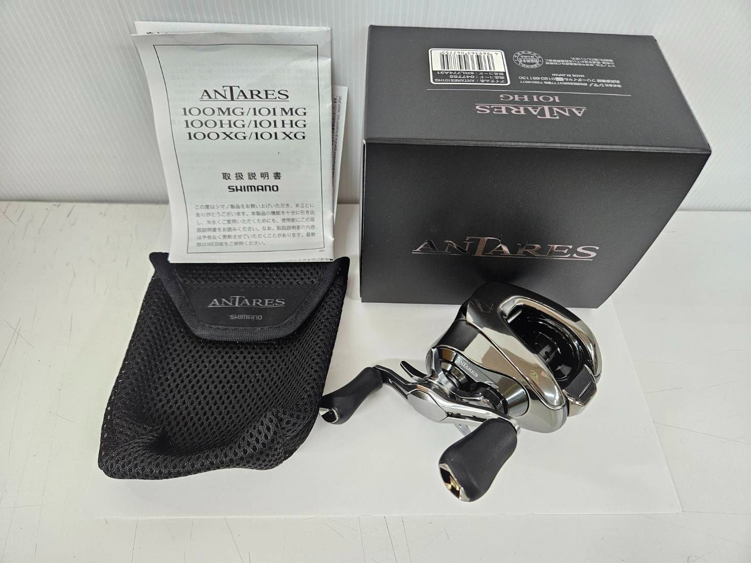 美品】 シマノ 25アンタレス101HG 左巻き ブラックバス ベイトリール