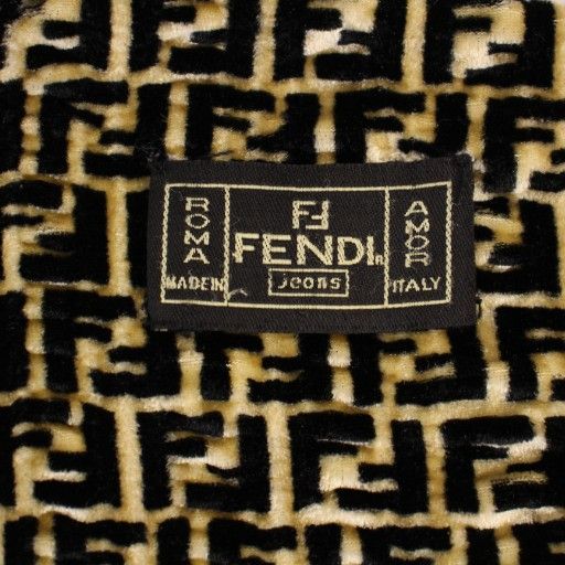 フェンディ FENDI マフラー ストール ズッカ柄 ブラック ベージュ /BM
