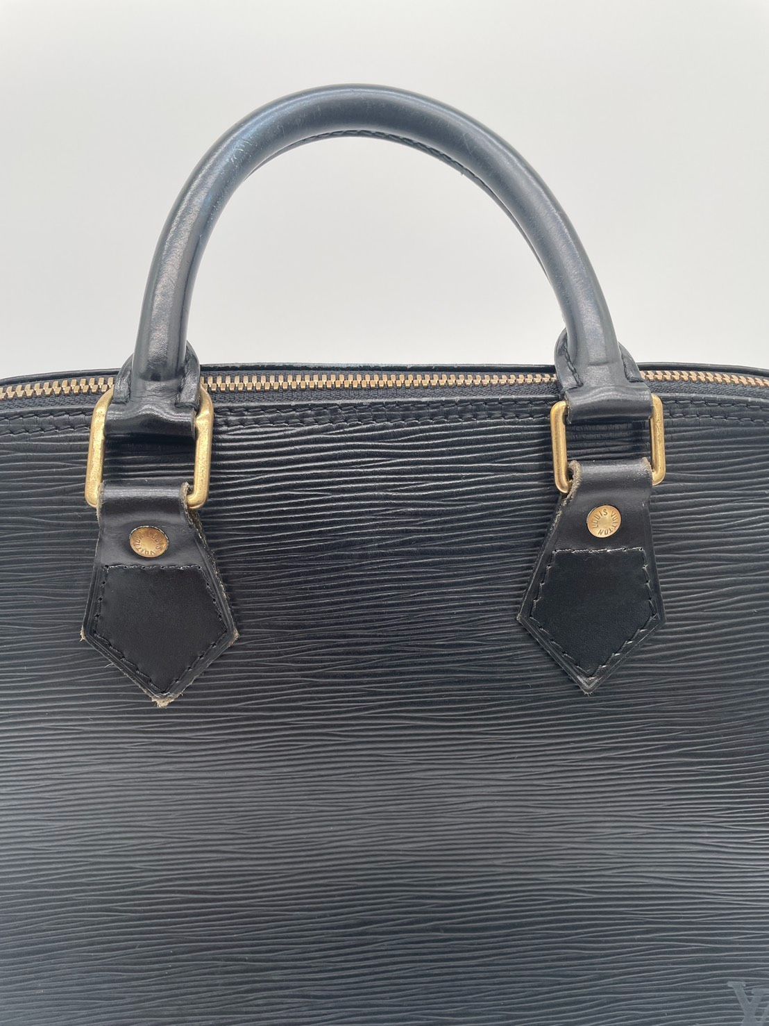 Louis Vuitton ルイヴィトン アルマPM ブラック ノワール 黒