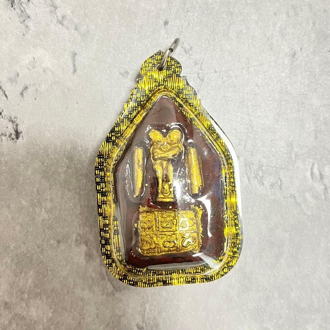 プラクルアン タイ 精霊ンガン 願望成就 恋愛運 精霊護符 アジアン