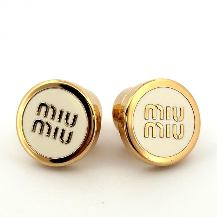 Miu Miu エナメルメタル ピアス ホワイト イタリア製 鑑定済み 正規品
