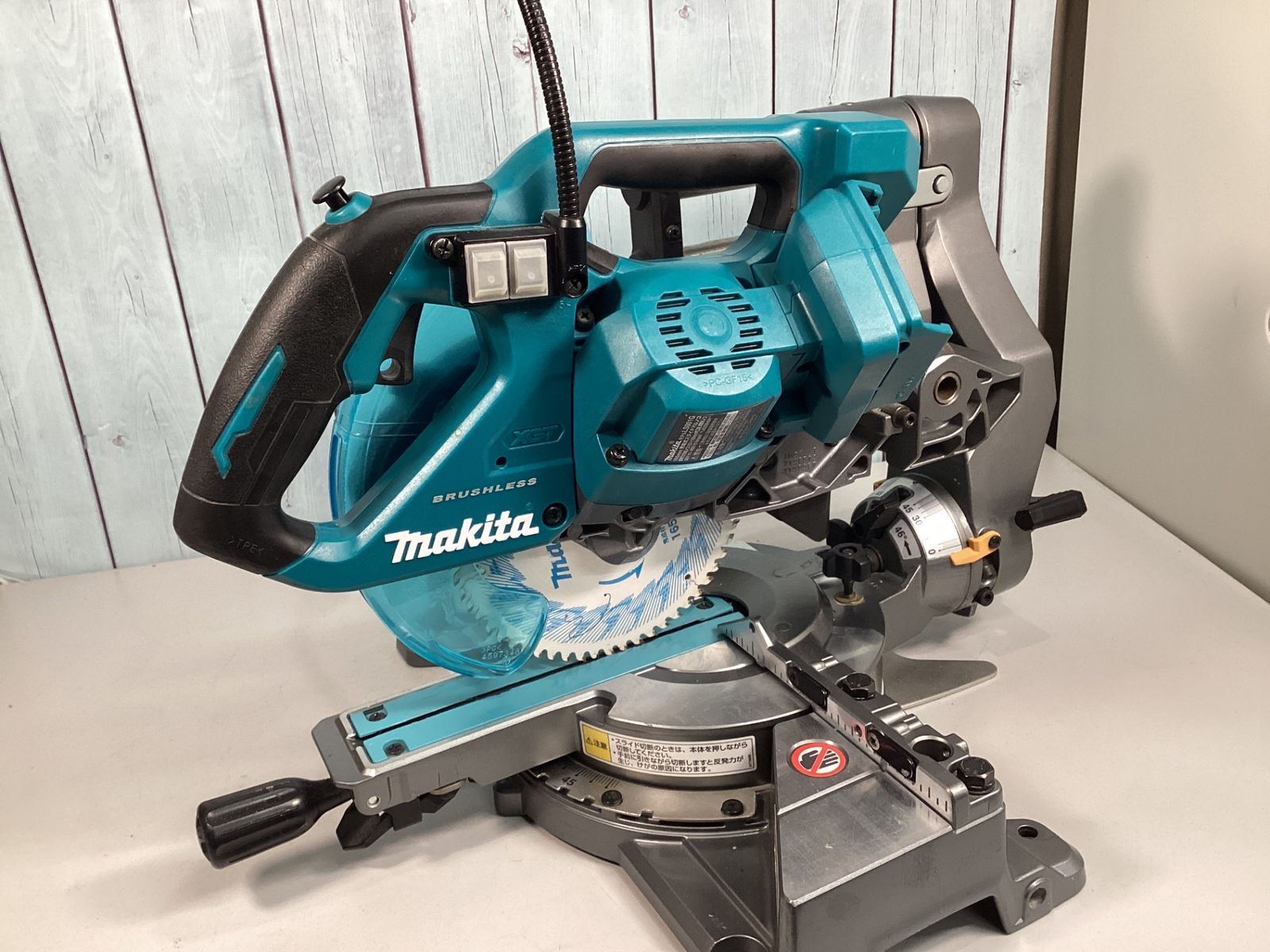 マキタ makita コードレススライドマルノコ LS 001 GZ