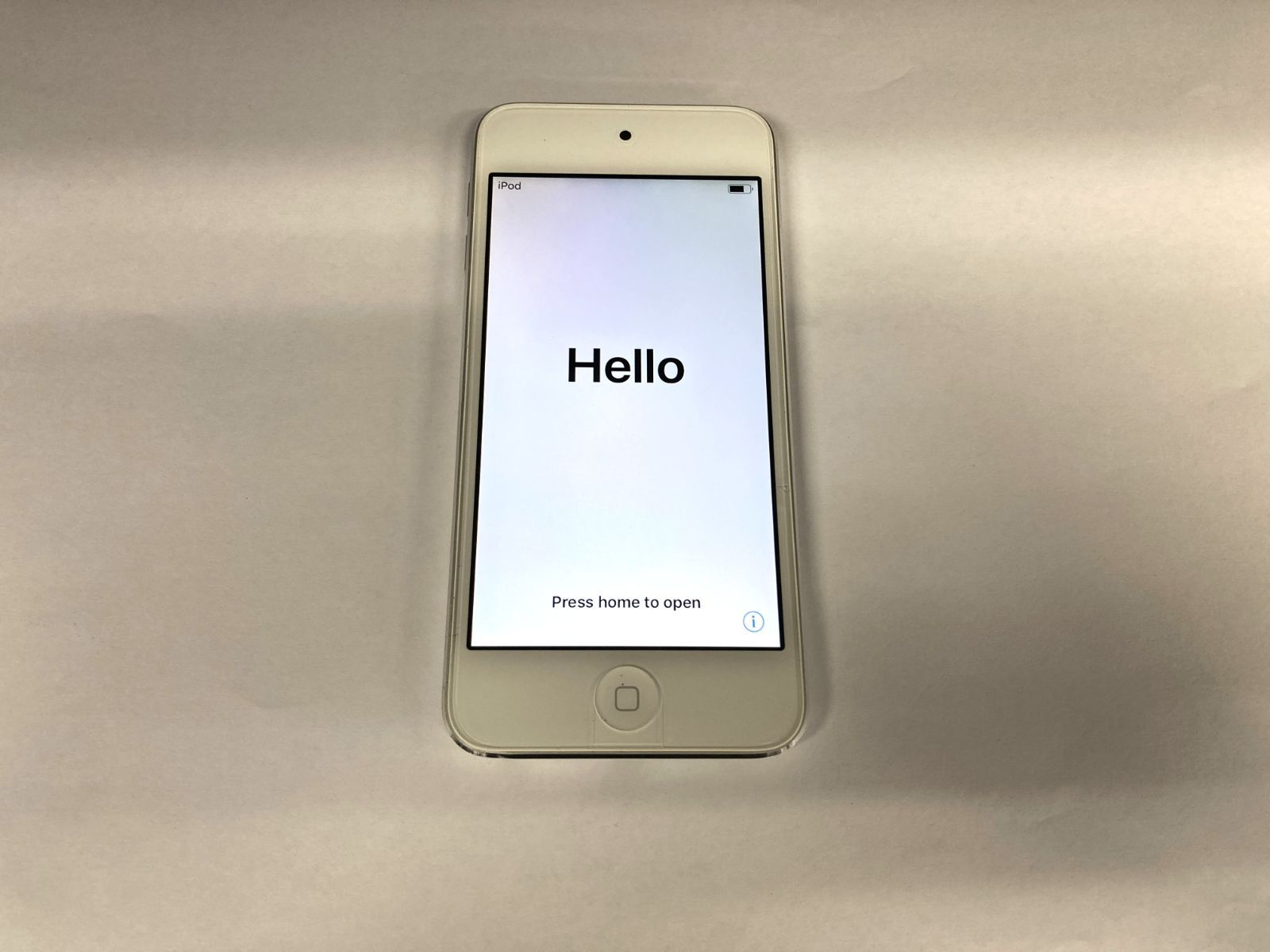 iPod touch PKHX2J/A 32GB シルバー MKHX2J/A - メルカリ