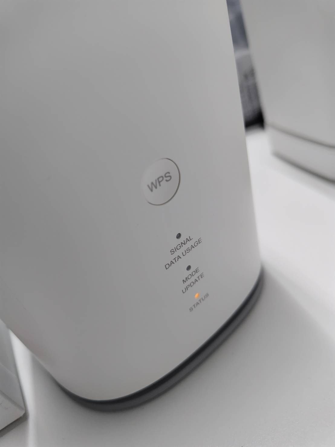 美品】ZTE Speed Wi-Fi HOME 5G L13/ZTR02/無線LANルーター/2024年製