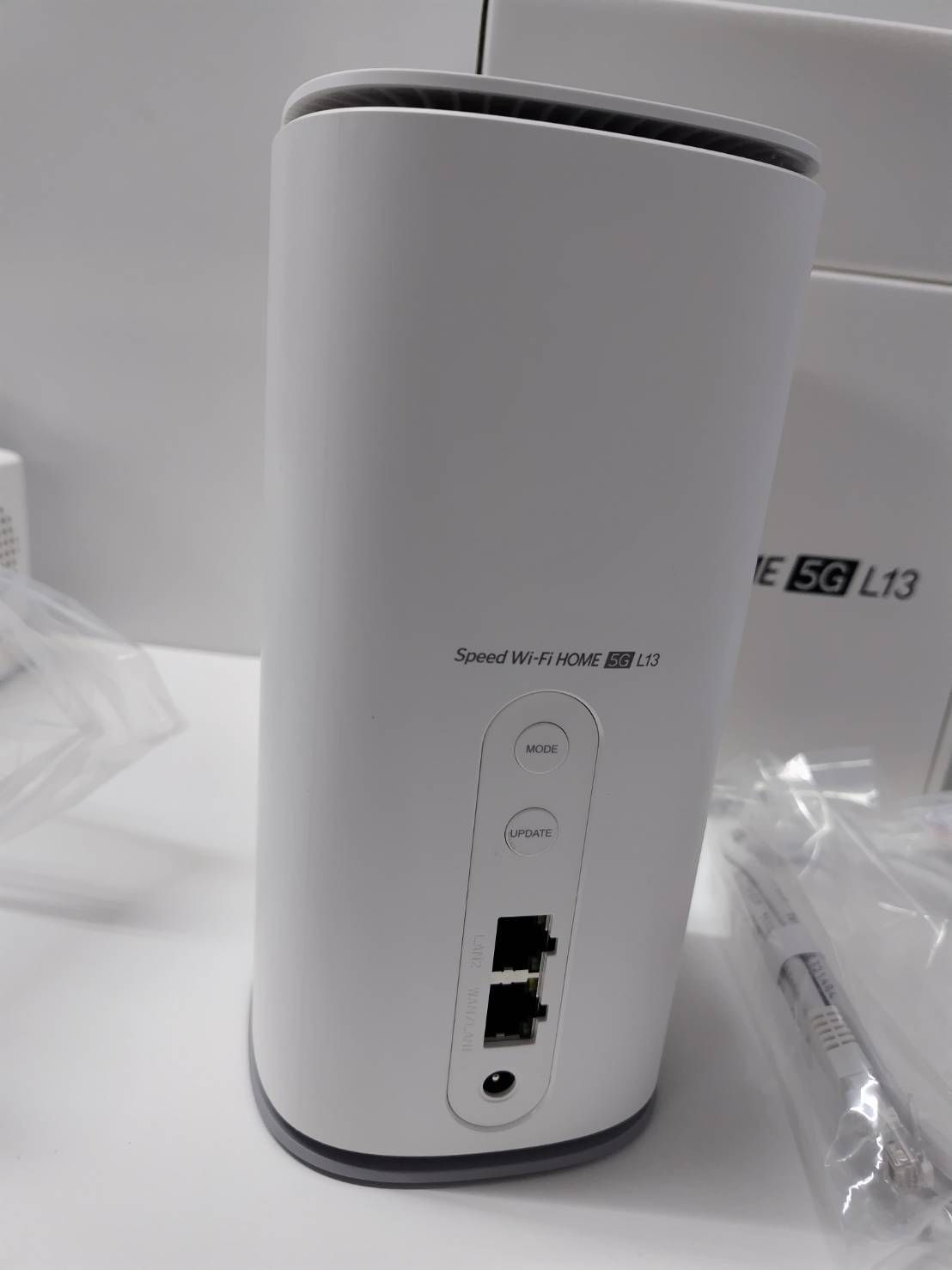 美品】ZTE Speed Wi-Fi HOME 5G L13/ZTR02/無線LANルーター/2024年製