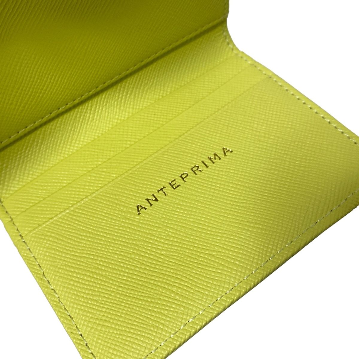 ANTEPRIMA(アンテプリマ) 3つ折り財布 - ライトイエロー がま口 レザー