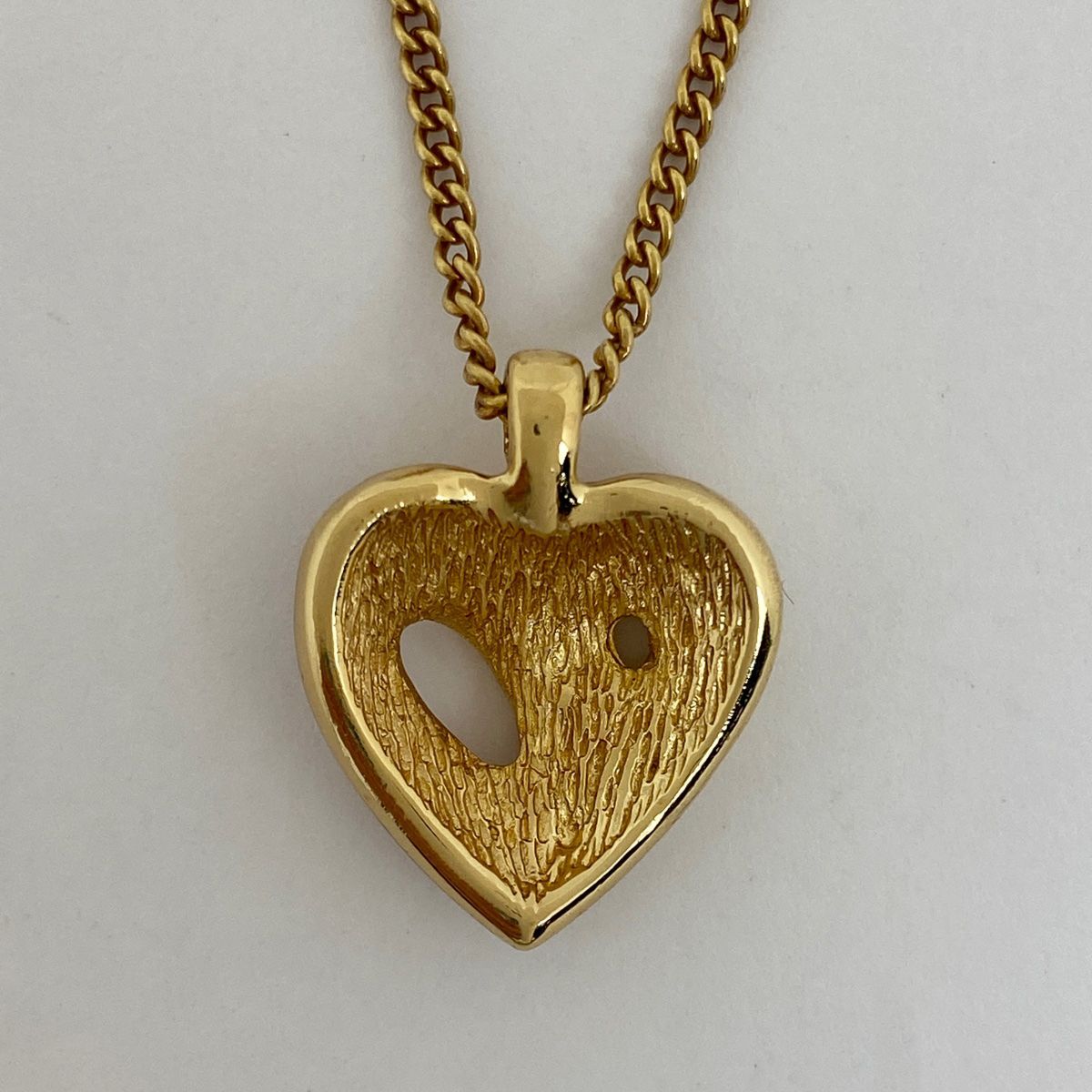 クリスチャンディオール Christian Dior ハートモチーフ ライン