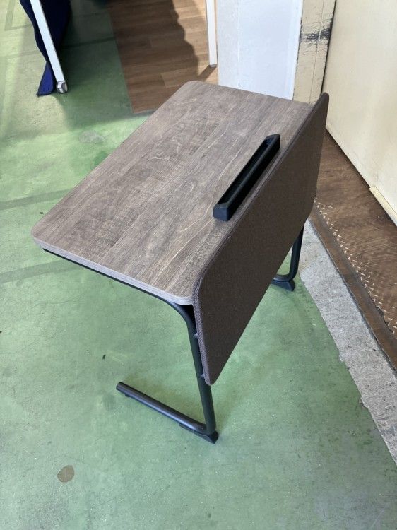 品 イトーキ ノットワークシリーズ パーソナルデスク TLL 06 PT NH 4 ブラウン コンパクト学習机 テーブル デスクマット 