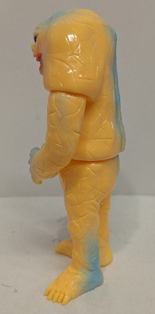 ブルマァク ブルマァクの怪獣シリーズ ウルトラマン ジャミラ 蓄光版