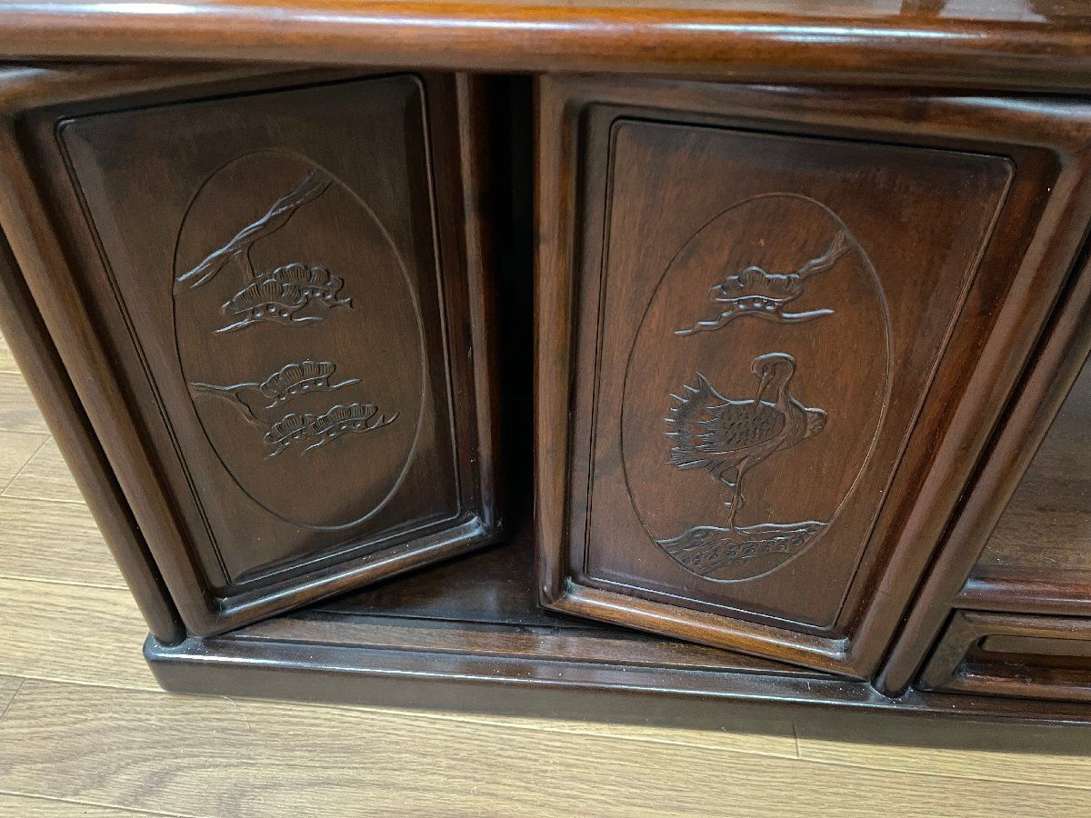 ○唐木家具 透かし彫り 飾り棚 茶棚 違い棚 茶箪笥 キャビネット