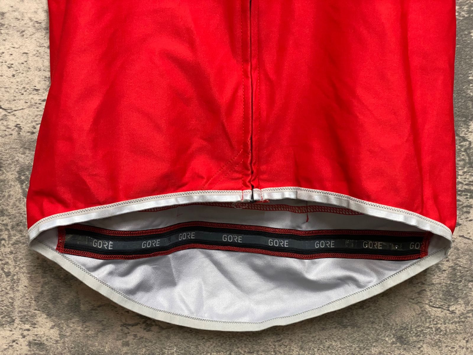 JP273 ゴア GORE 半袖 サイクルジャージ 赤 L GORE WINDSTOPPER - メルカリ