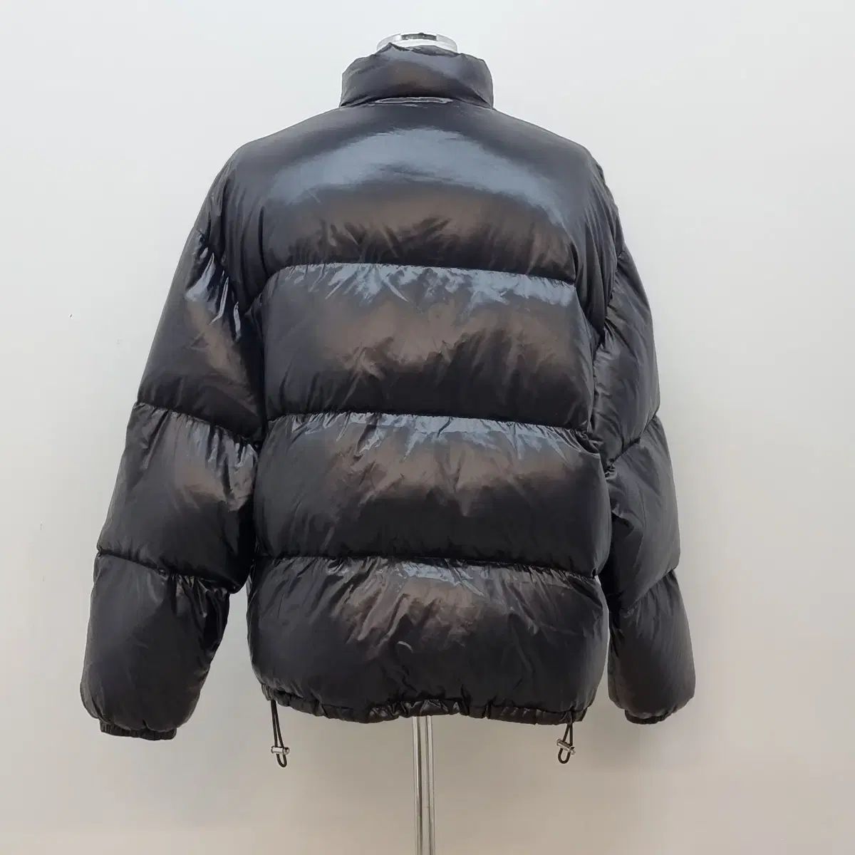 56 Celine セリーヌ ロゴ ショート パファー ダウンジャケット 光沢