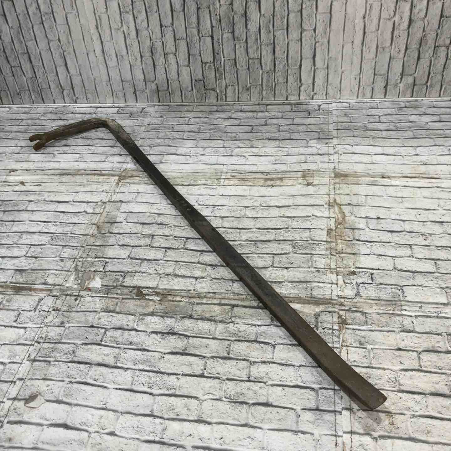 品 かじ寅 バール 全長約860 mm 本体に名前の刻印があります 必ずご ください