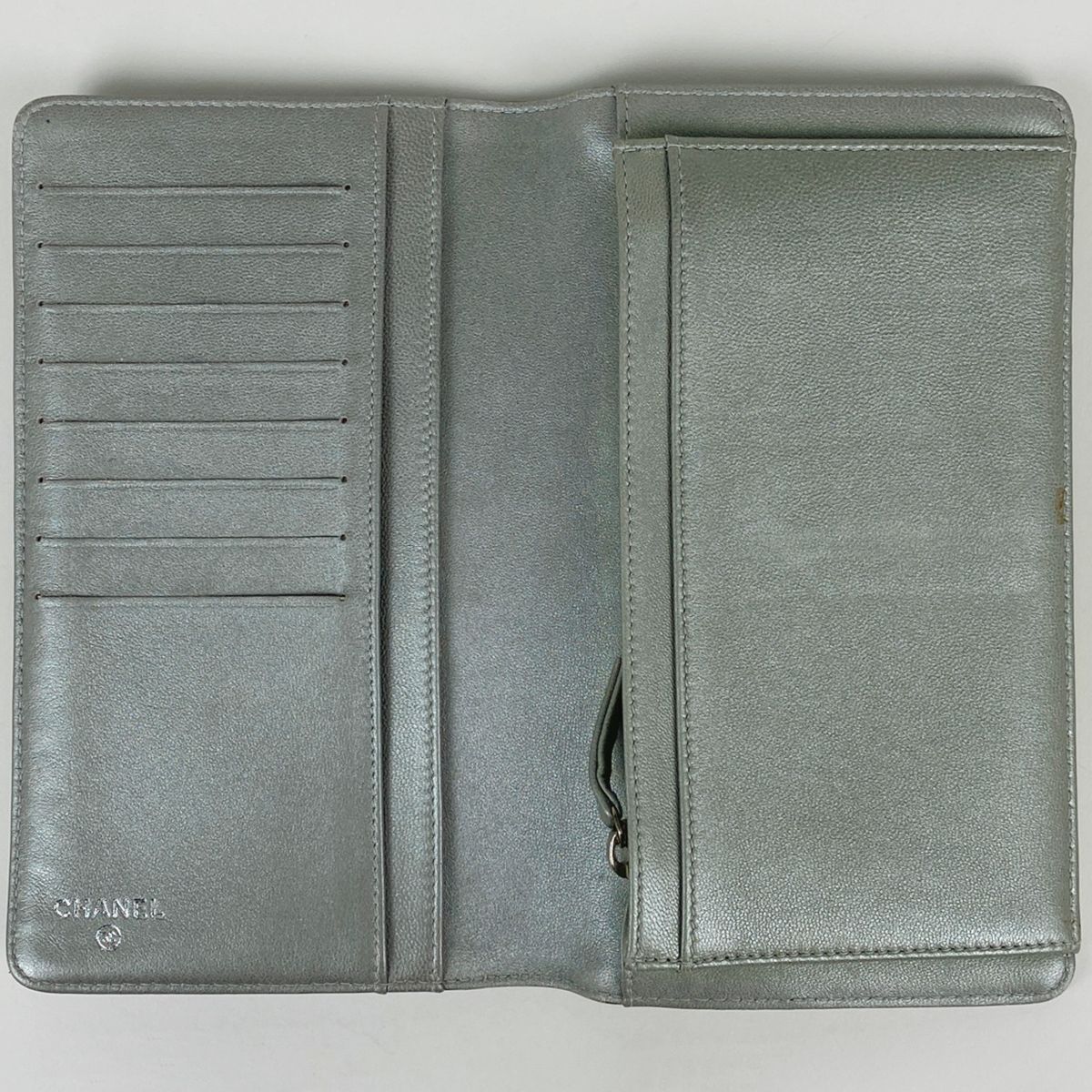 シャネル CHANEL ココマーク 二つ折り 長財布 カメリア 長財布 レザー