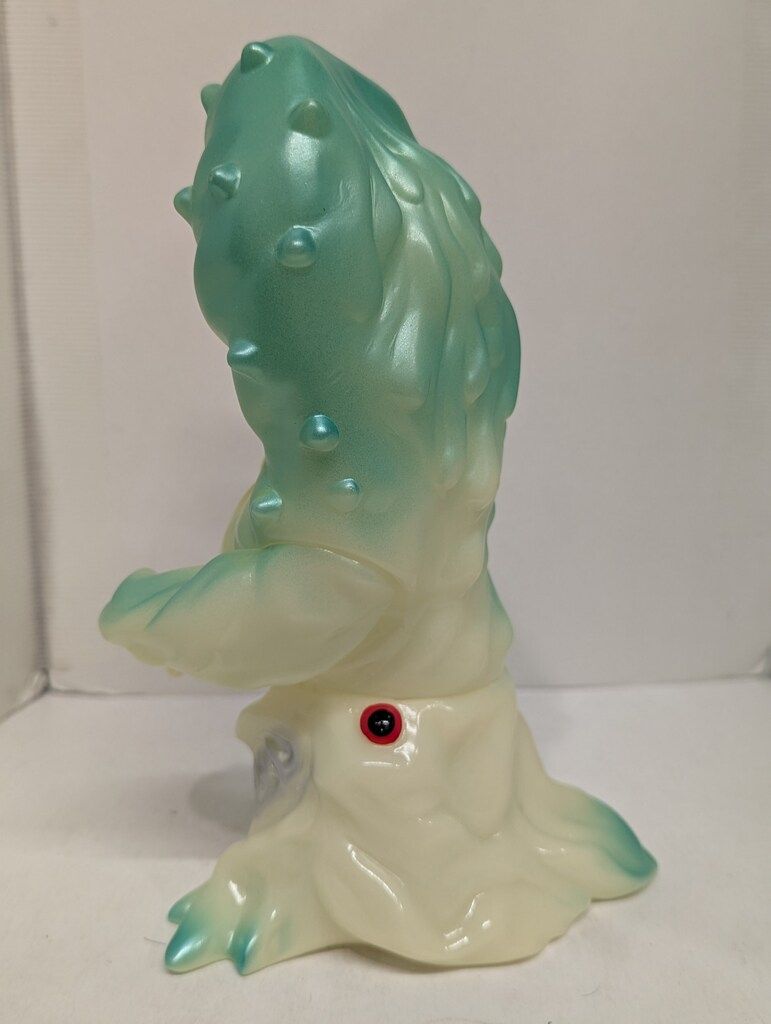 M1号 世紀の大怪獣ウルトラQウルトラマン グリーンモンス(蓄光成型