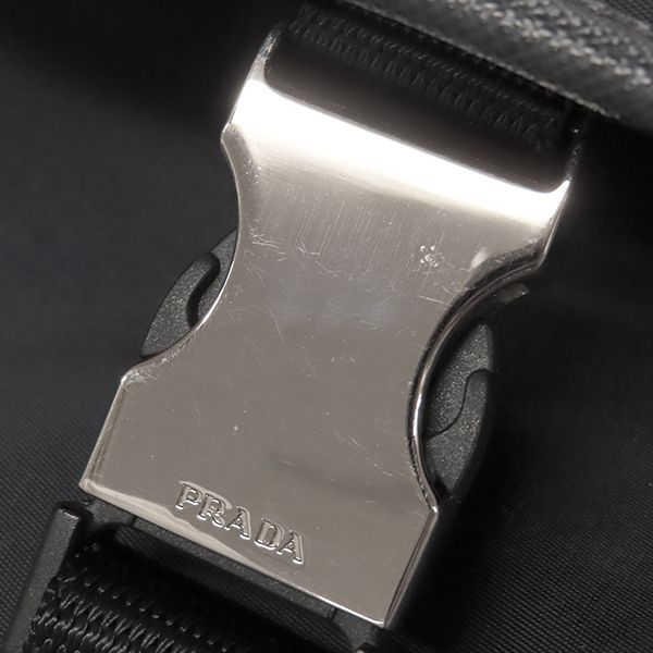 プラダ PRADA ショルダーバッグ 三角ロゴ ショルダ― ナイロン レザー