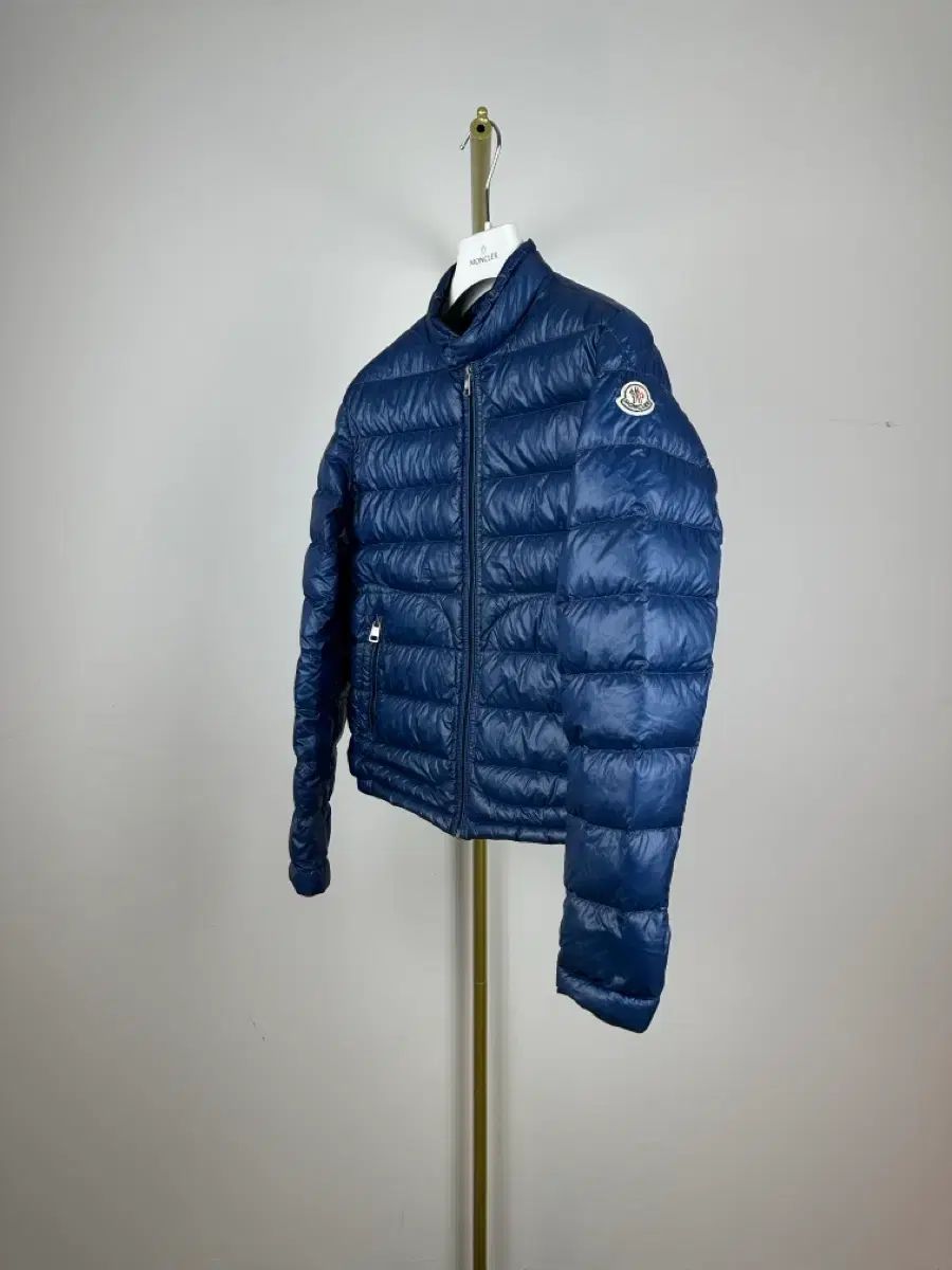 14 Y モンクレール アコルス 軽量ダウン