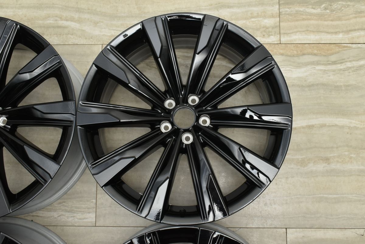 クラウンスポーツ