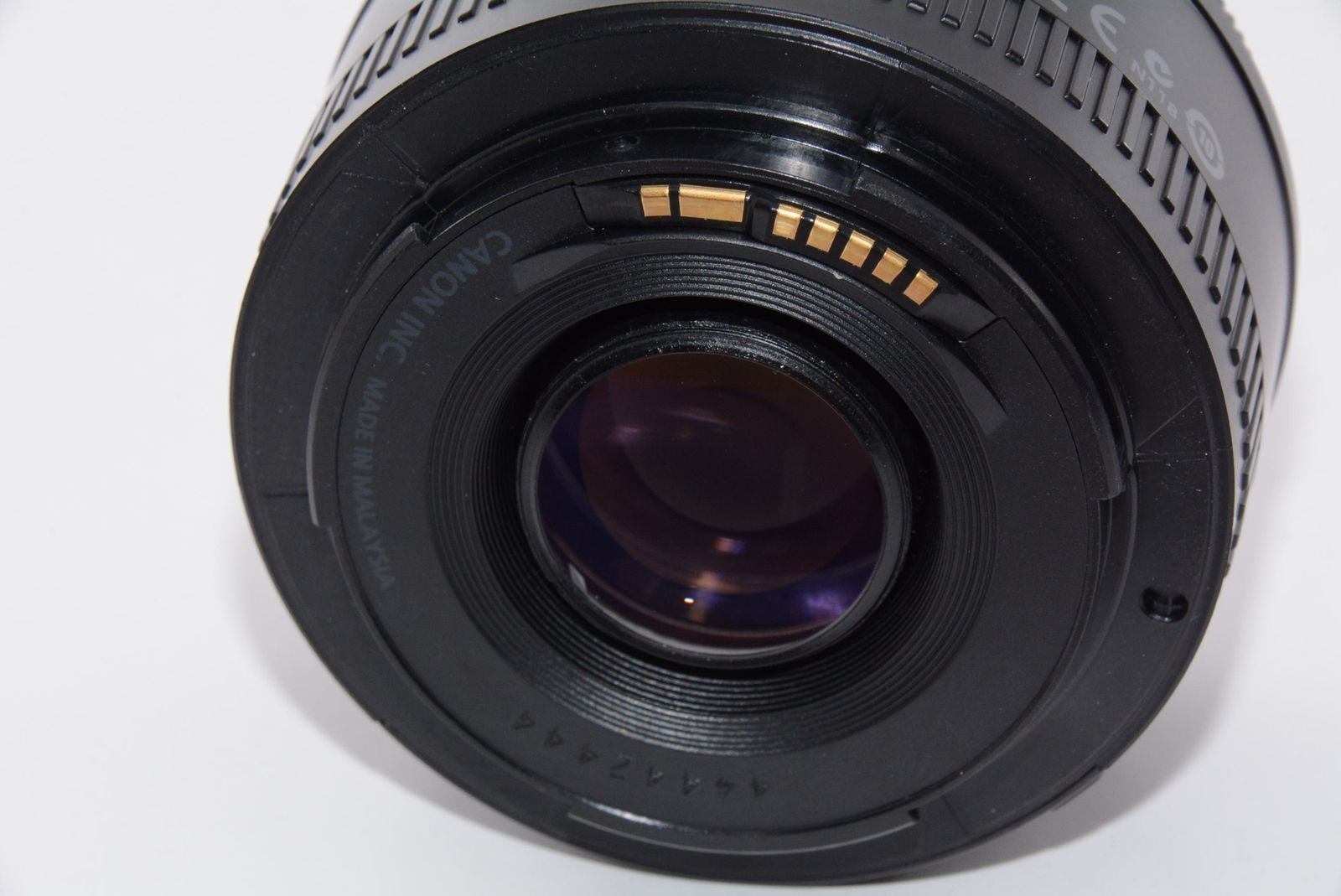 外観特上級】Canon 単焦点レンズ EF50mm F1.8 II 【公式通販】