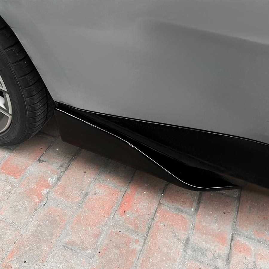 スポーティ全開 サイドスカート カバー BMW G 42 220 i M 240 Mスポーツ 2シリーズ クーペ 黒 b 13781