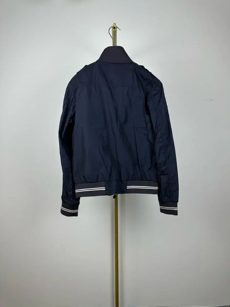 14 Y モンクレール ウィンドブレーカー ブルゾン ジャケット ネイビー