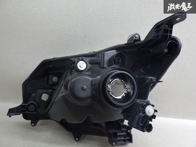 破損なし！】トヨタ純正 M900A ルーミー ヘッドランプ ヘッドライト