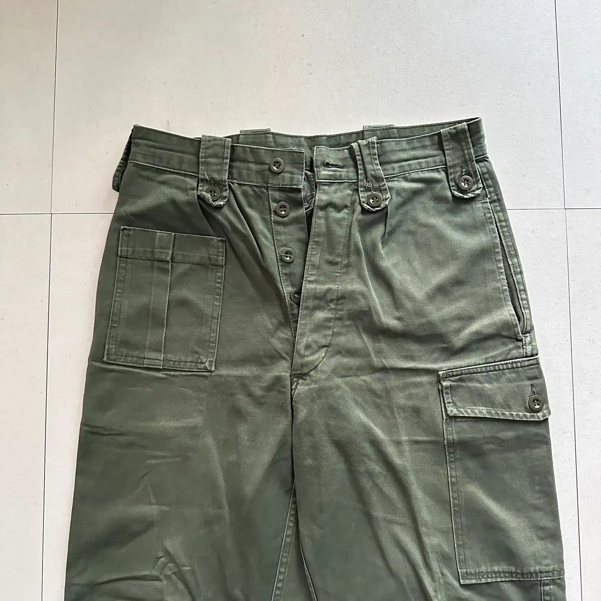 80 s ベルギー軍 オリジナル M 64 フィールド パンツ