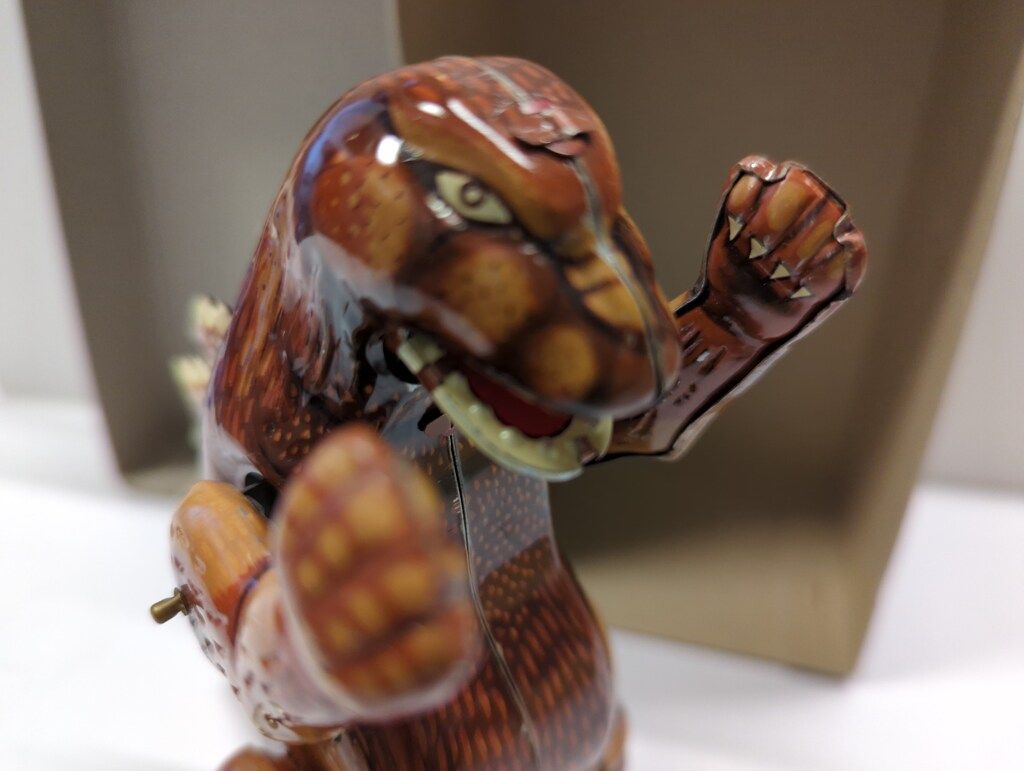 ビリケン商会 ゼンマイ歩行ブリキ ゴジラ ブラウン 180mm - メルカリ