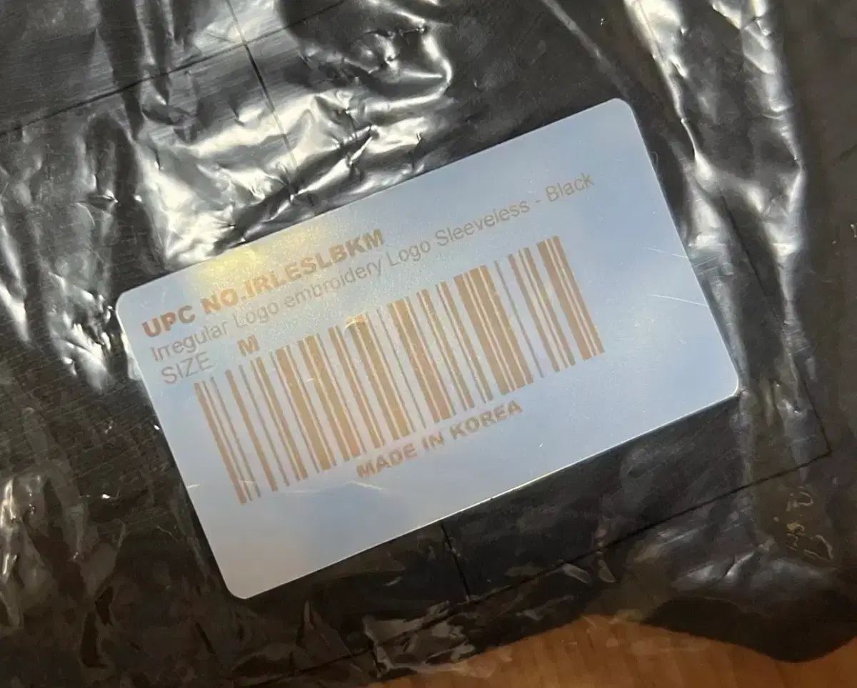 ノースリーブ ブラック